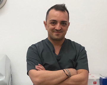 Dispositivo ortodontico su modello dentale